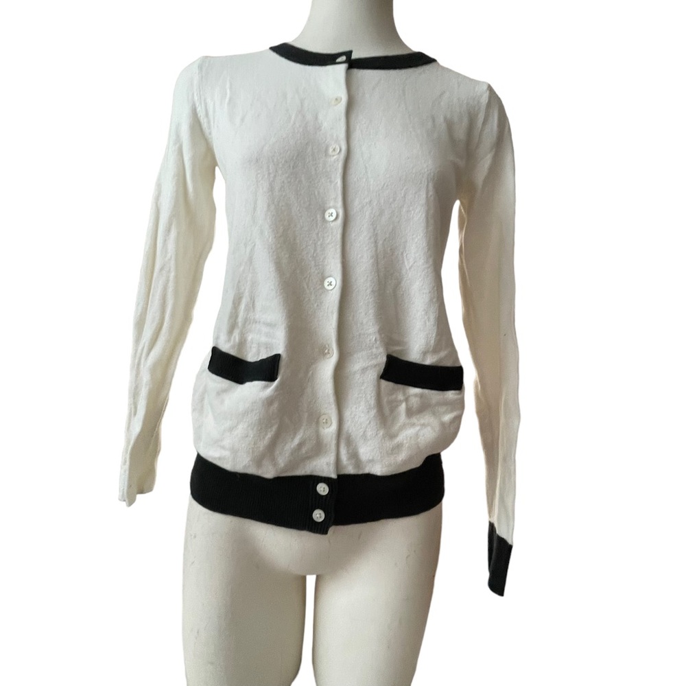 Old navy button down LS sweater Size XS